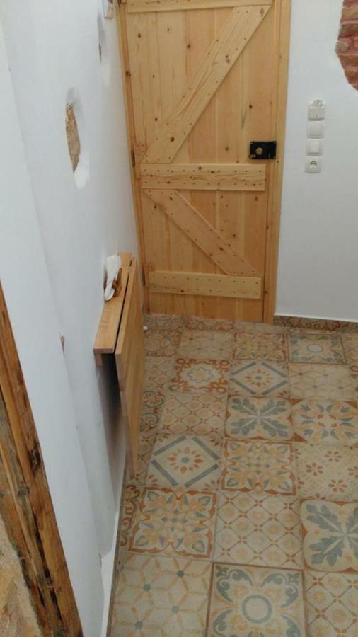 Green Door Apartment Ханья Экстерьер фото