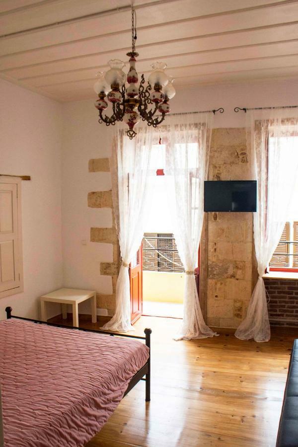 Green Door Apartment Ханья Экстерьер фото
